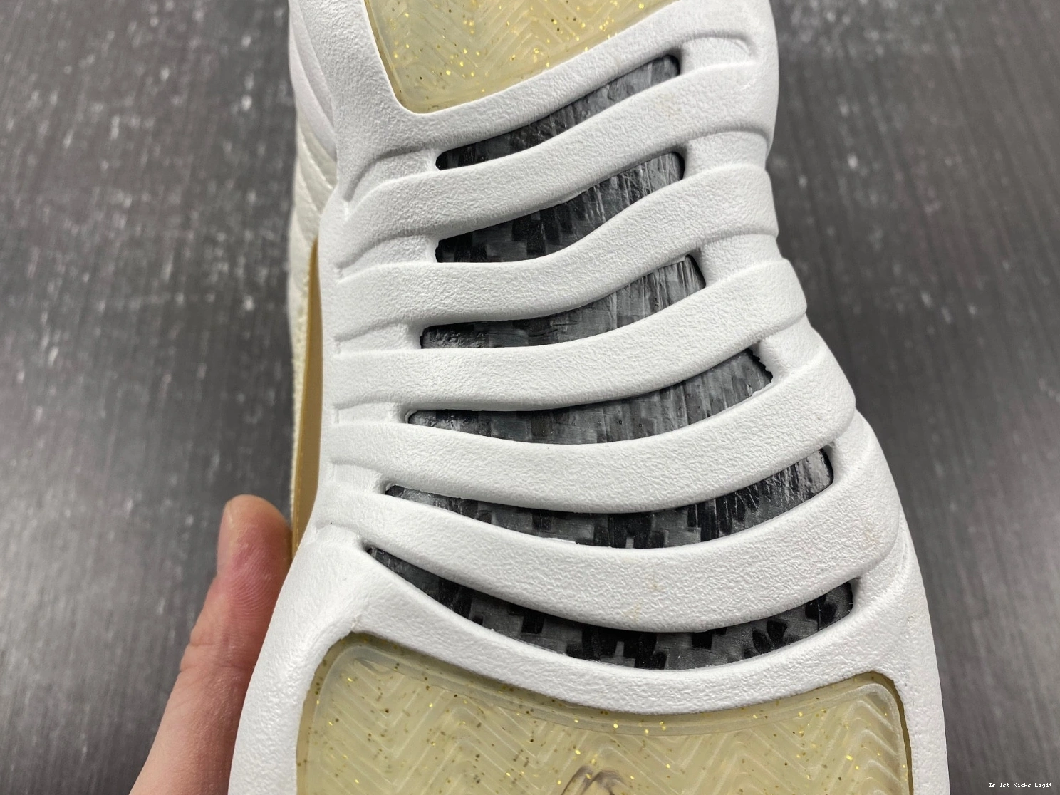 OVO White 12 Jordan Retro 873864-102 - 1005